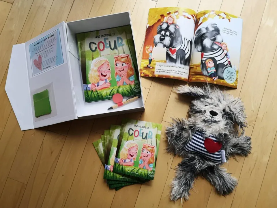 Le coffret de l’album Une histoire de cœur avec son toutou chien